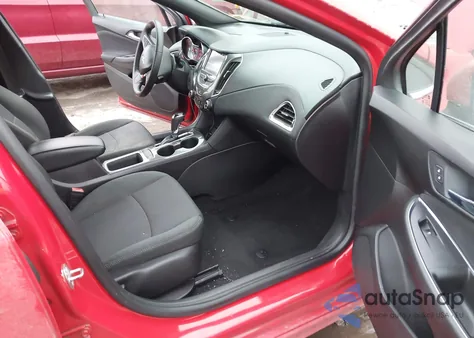 2017 Chevrolet Cruze Lt Auto z USA, uszkodzony, nr VIN 1G1BE5SM8H7174921